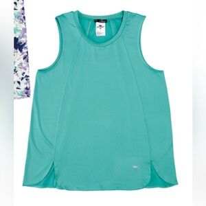 NWT crane tank top size large